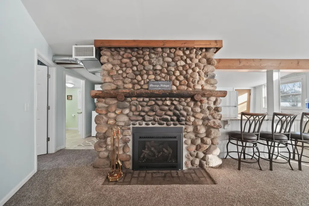208 Glasgow Road Sandstone Township MI 49201