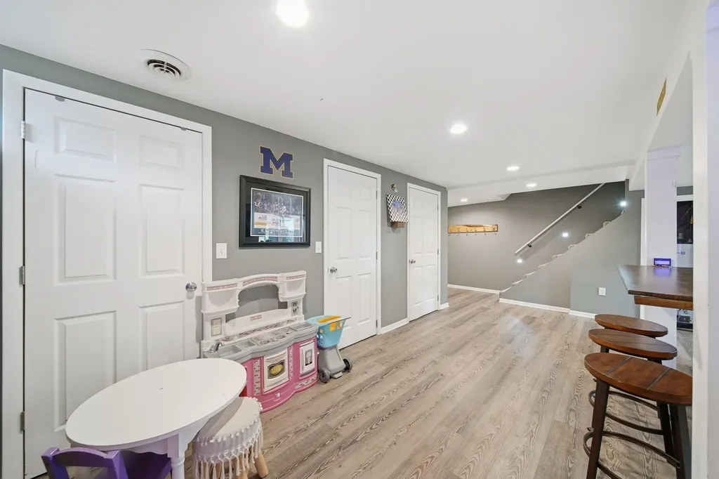 6727 Rives Junction Road Blackman Charter Township MI 49201