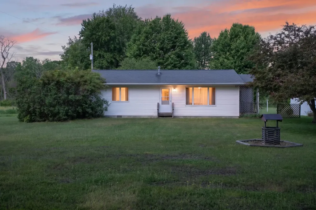 11765 Crawford Road Springport Township MI 49284