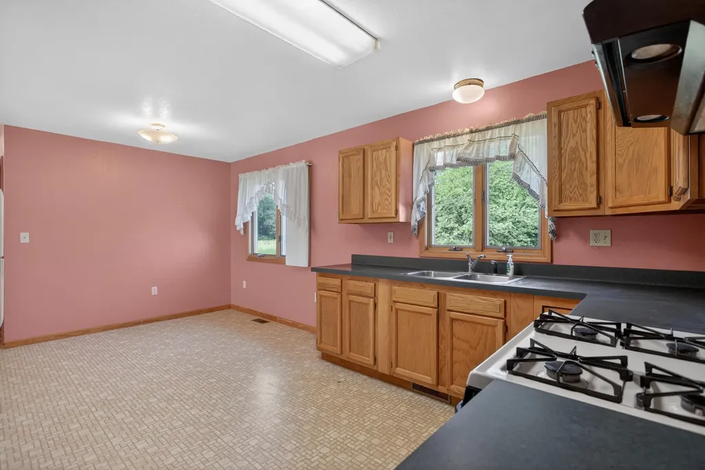 11765 Crawford Road Springport Township MI 49284