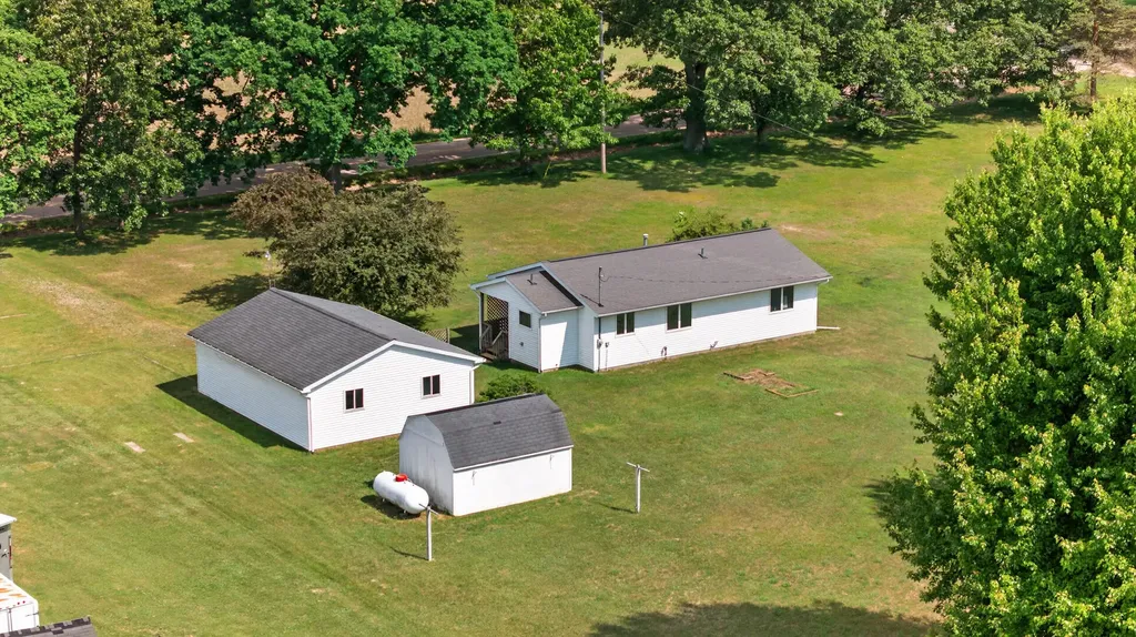 11765 Crawford Road Springport Township MI 49284