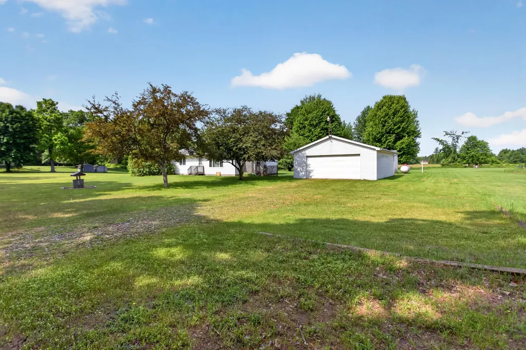 11765 Crawford Road Springport Township MI 49284
