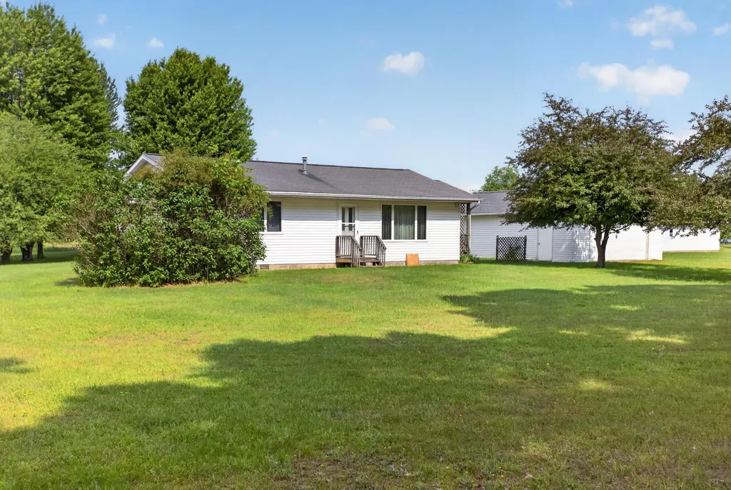 11765 Crawford Road Springport Township MI 49284