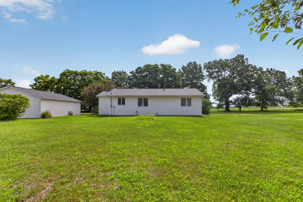 11765 Crawford Road Springport Township MI 49284