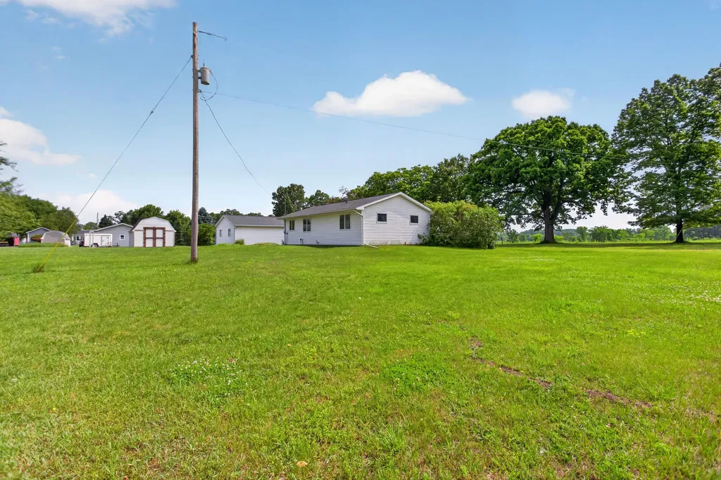 11765 Crawford Road Springport Township MI 49284