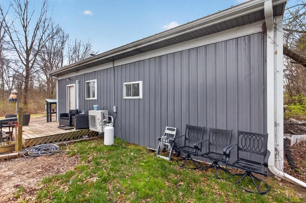 1284 Maple Grove Road Rives Township MI 49201