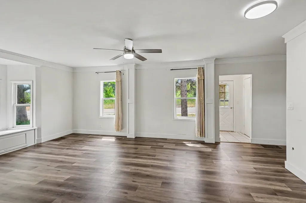 10345 Brooklyn Road Columbia Township MI 49230