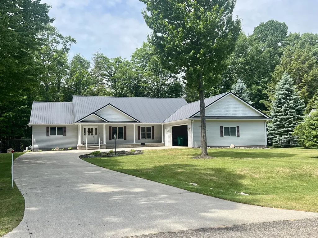 131 Indian Oaks Trail Denton Township MI 48651