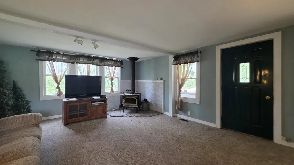 17281 Ely Road Manchester Township MI 48158