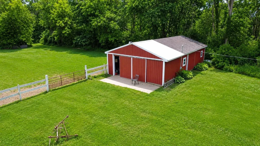 17281 Ely Road Manchester Township MI 48158