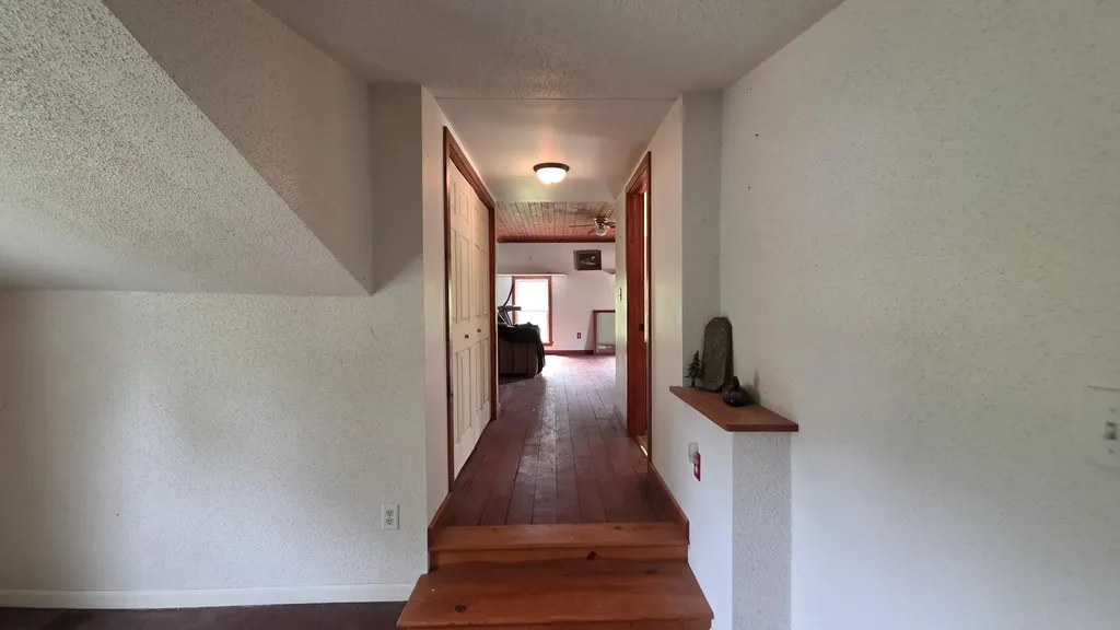 17281 Ely Road Manchester Township MI 48158