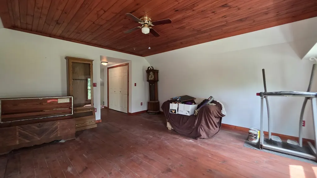 17281 Ely Road Manchester Township MI 48158