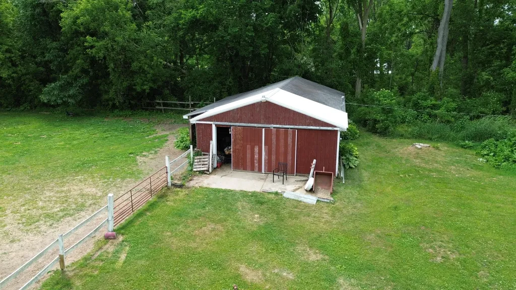 17281 Ely Road Manchester Township MI 48158