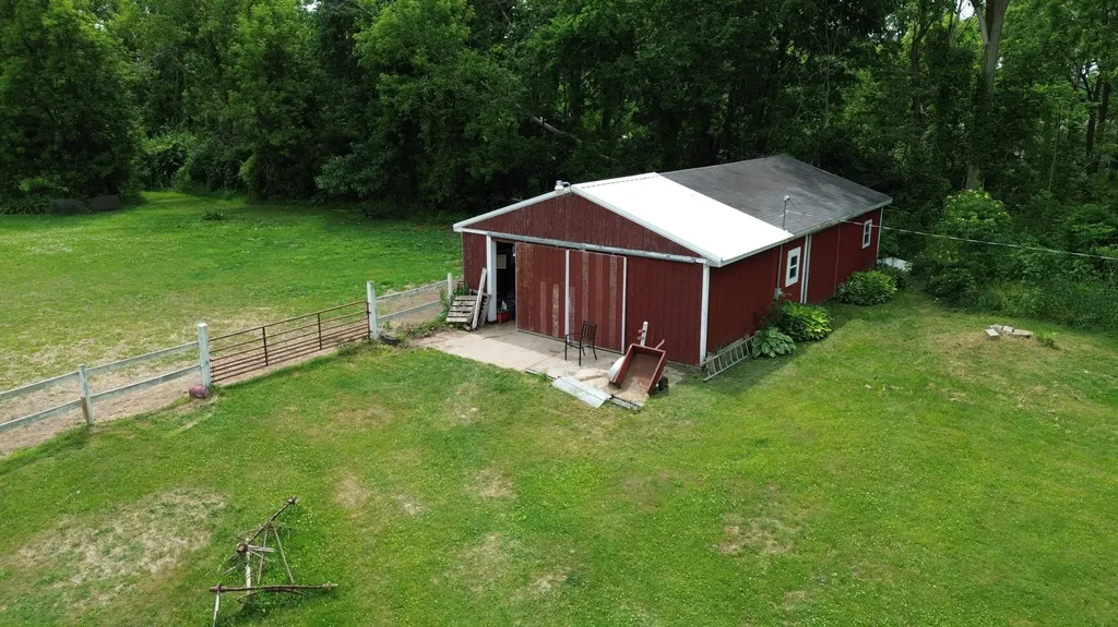 17281 Ely Road Manchester Township MI 48158