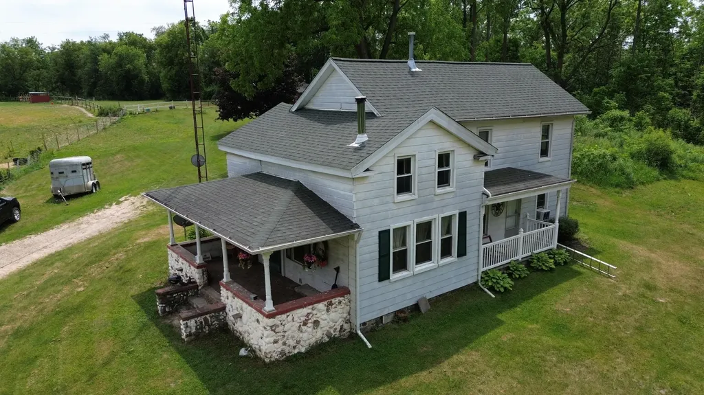 17281 Ely Road Manchester Township MI 48158