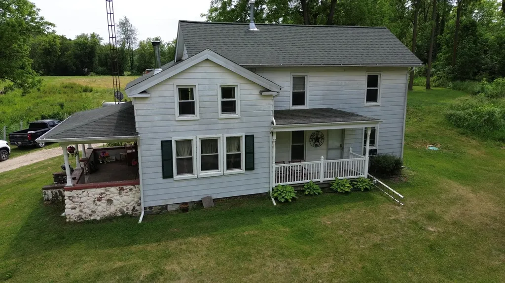 17281 Ely Road Manchester Township MI 48158