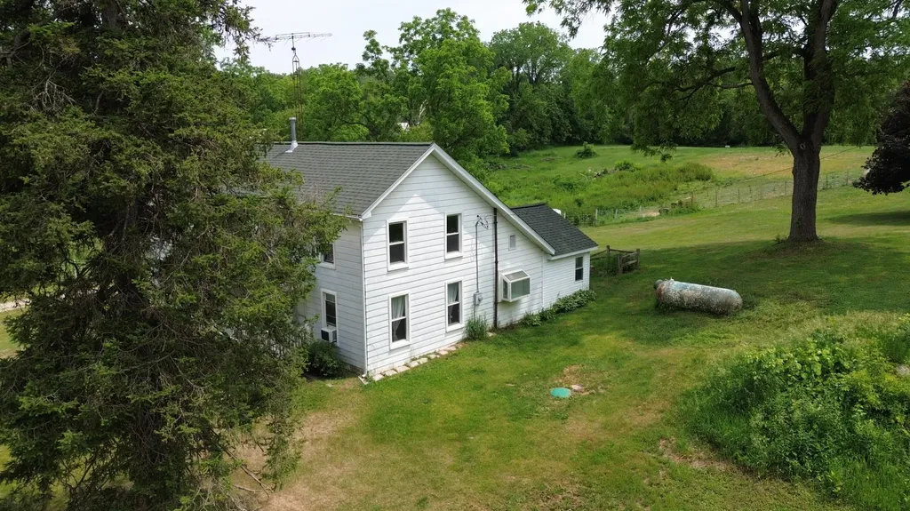 17281 Ely Road Manchester Township MI 48158