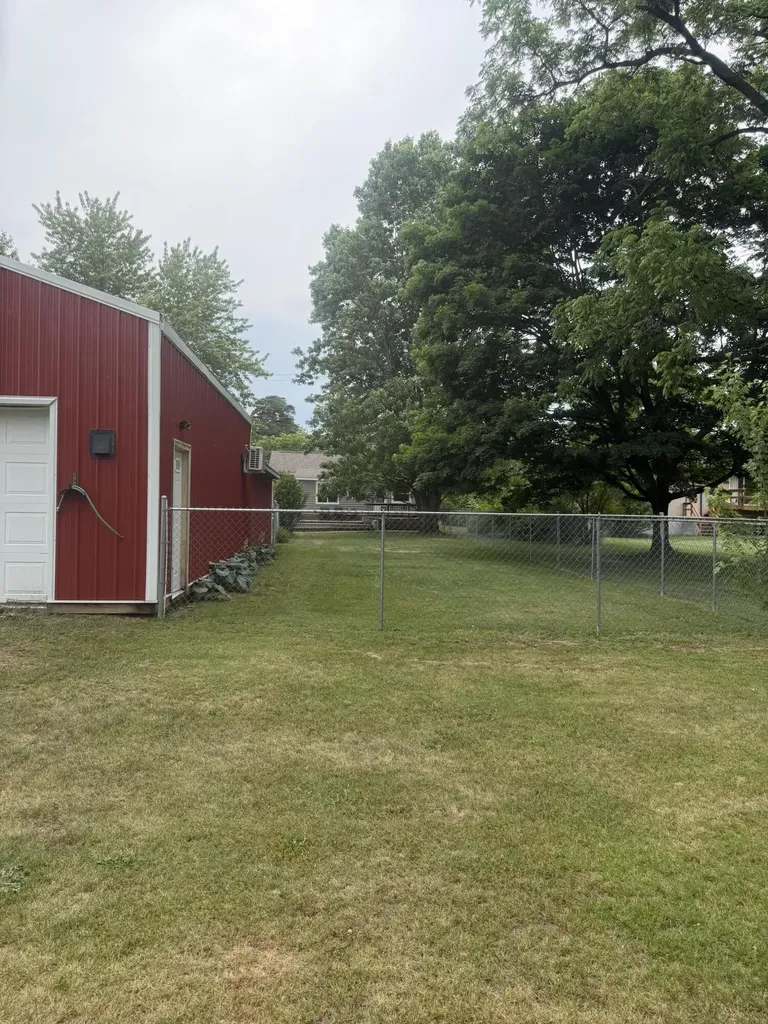 283 East Avenue Napoleon Township MI 49261