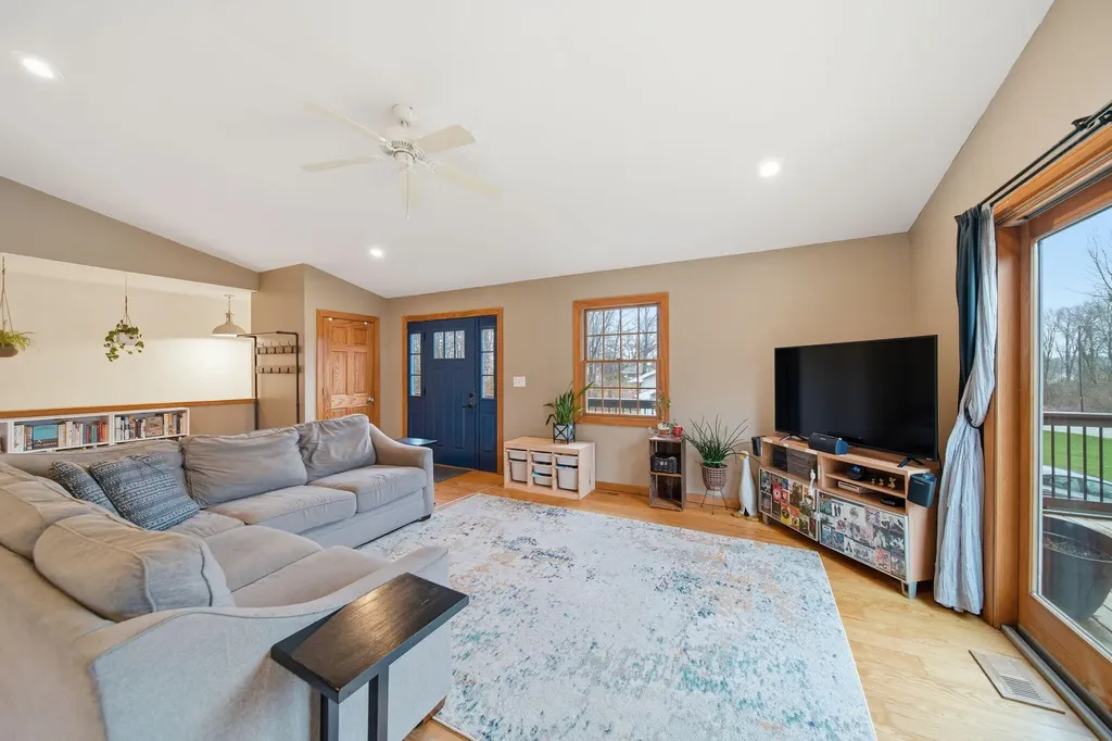 115 Ambler Drive Columbia Township MI 49230