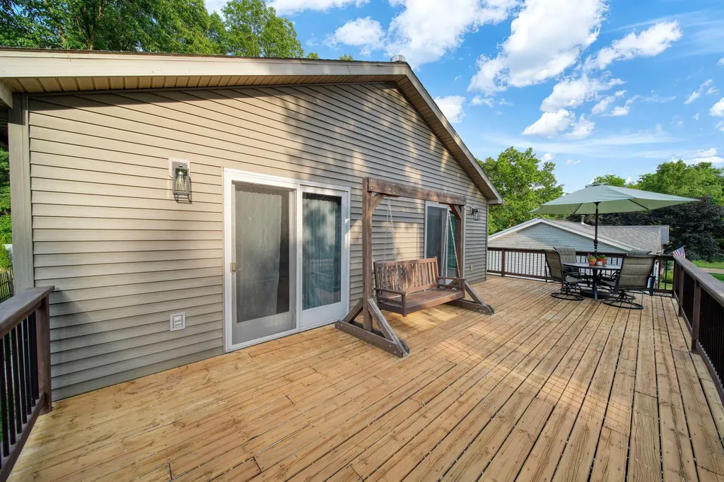 115 Ambler Drive Columbia Township MI 49230