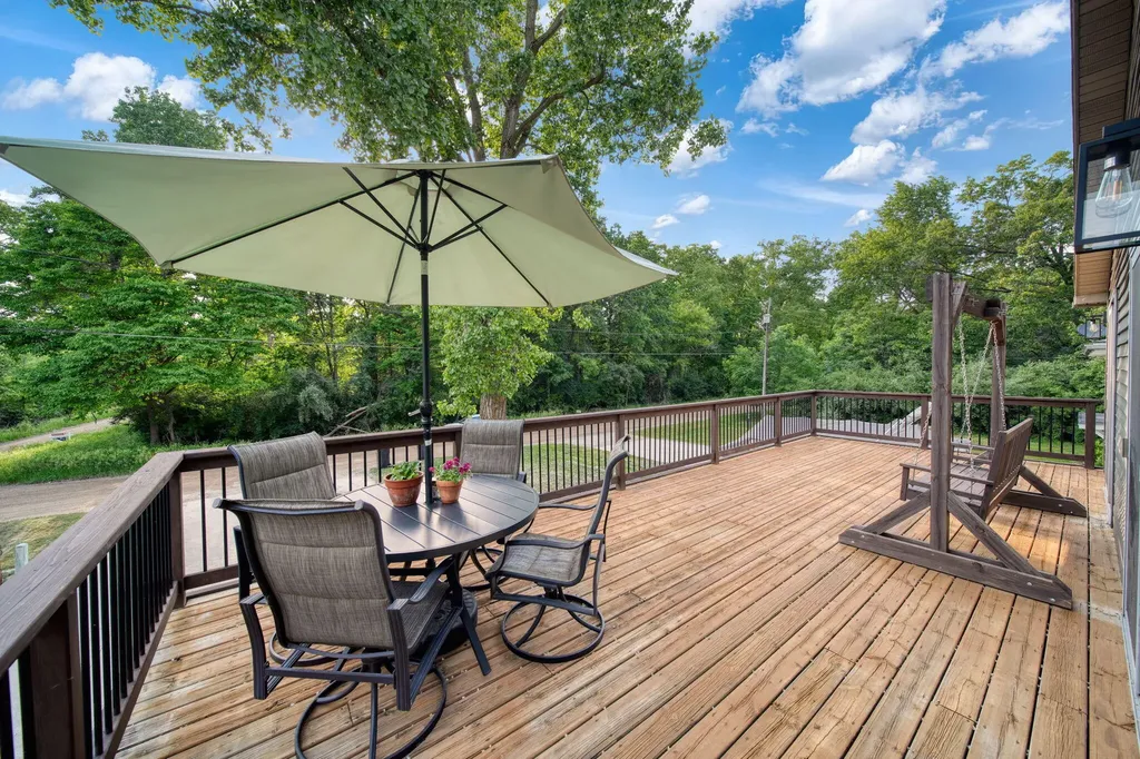 115 Ambler Drive Columbia Township MI 49230
