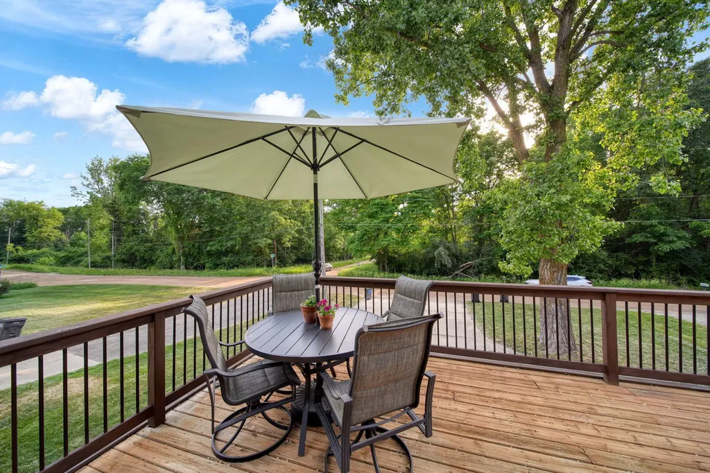 115 Ambler Drive Columbia Township MI 49230