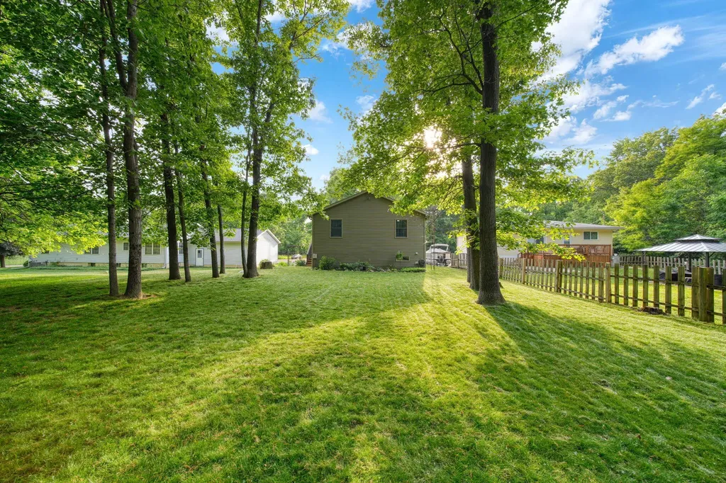 115 Ambler Drive Columbia Township MI 49230