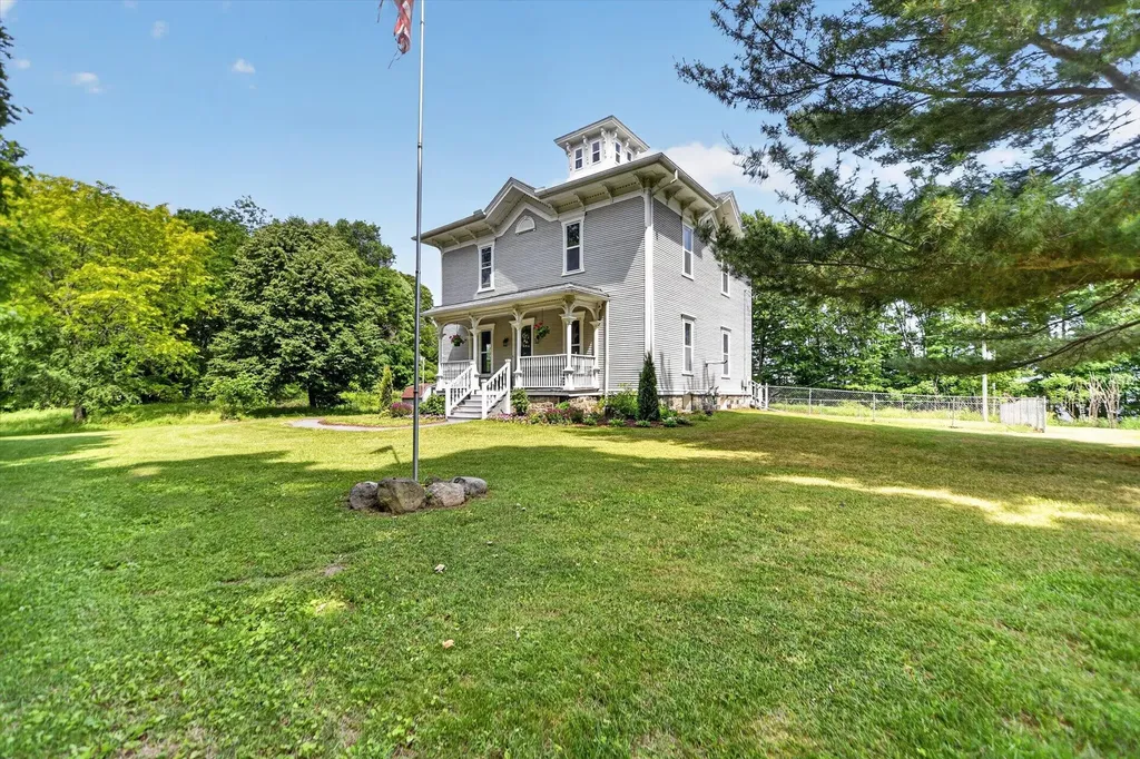 13550 Devereaux Road Parma Township MI 49224