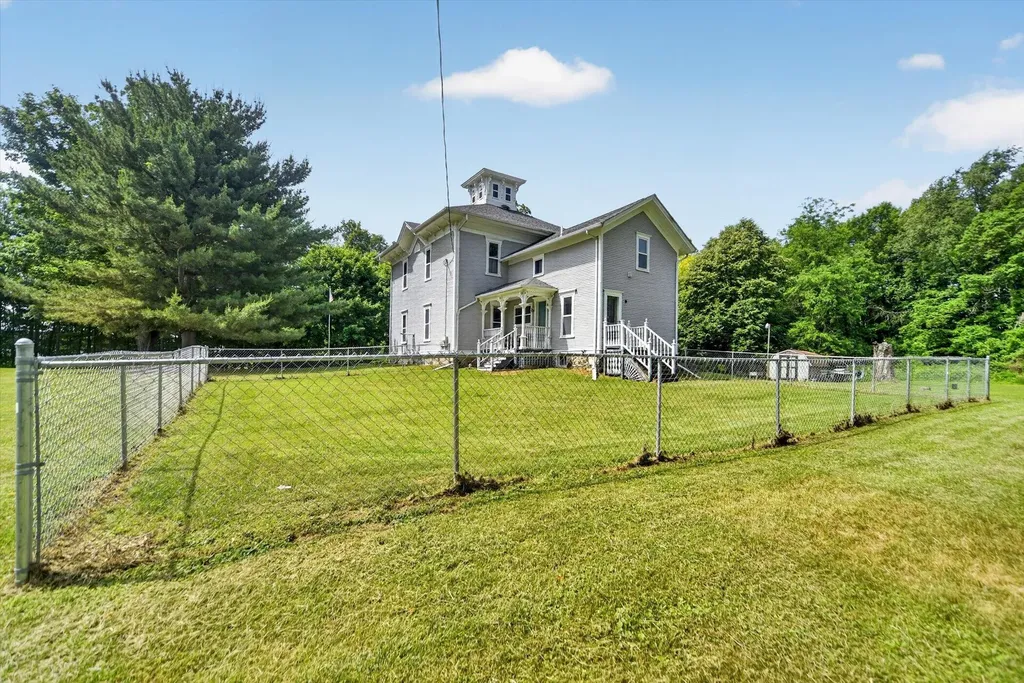 13550 Devereaux Road Parma Township MI 49224