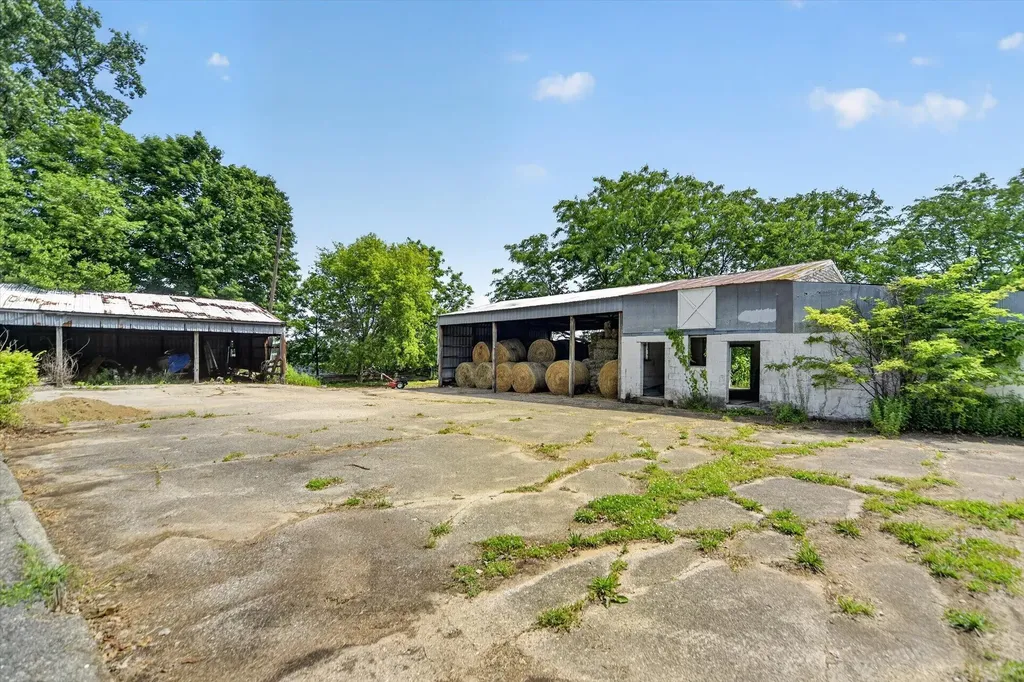 13550 Devereaux Road Parma Township MI 49224