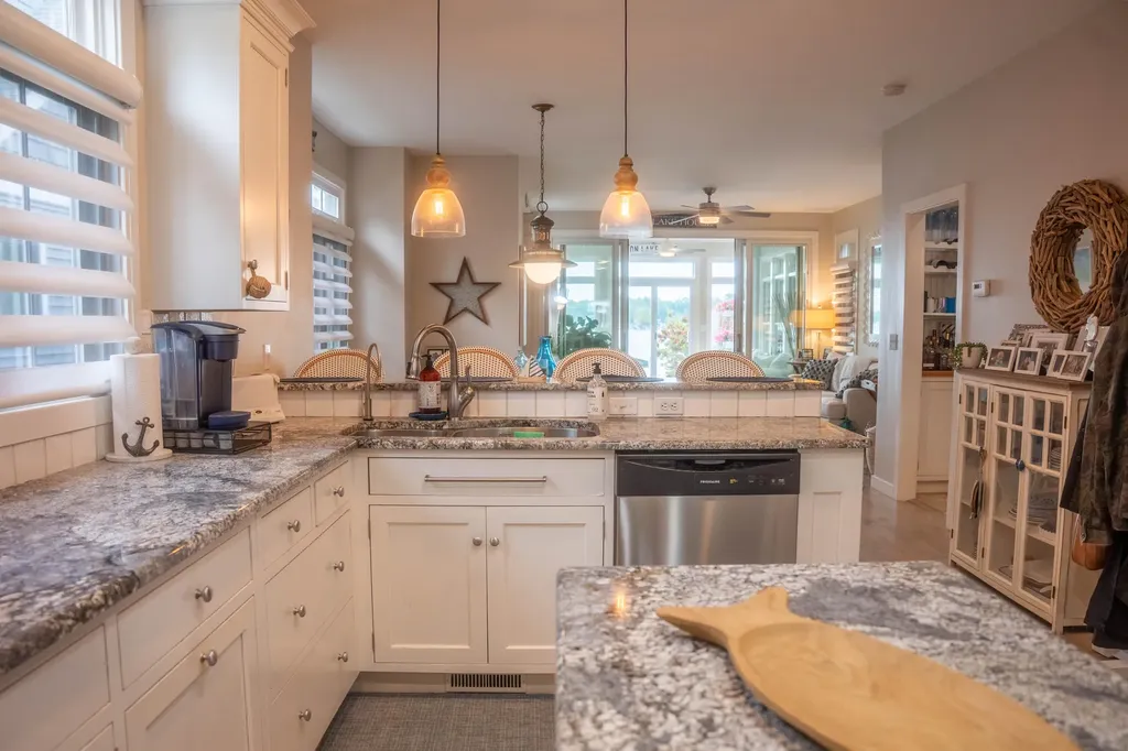 6550 N Shore Drive Columbia Township MI 49234