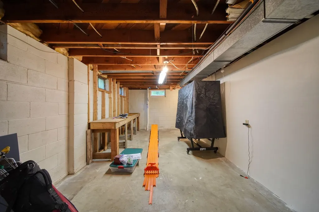 228 Mcconnell Drive Blackman Charter Township MI 49201
