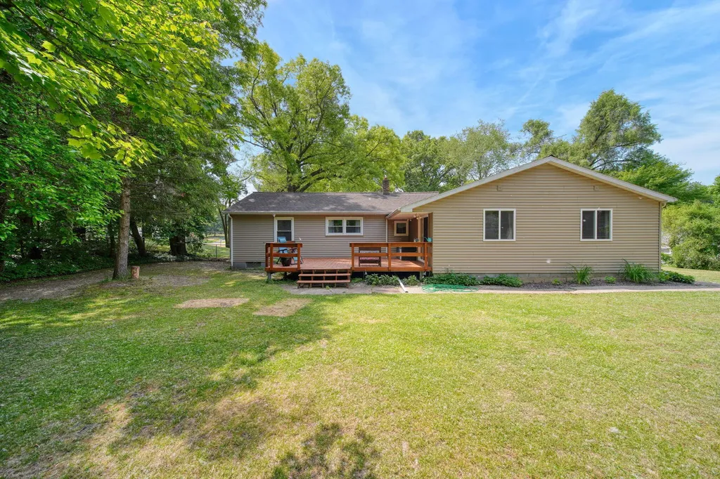 228 Mcconnell Drive Blackman Charter Township MI 49201