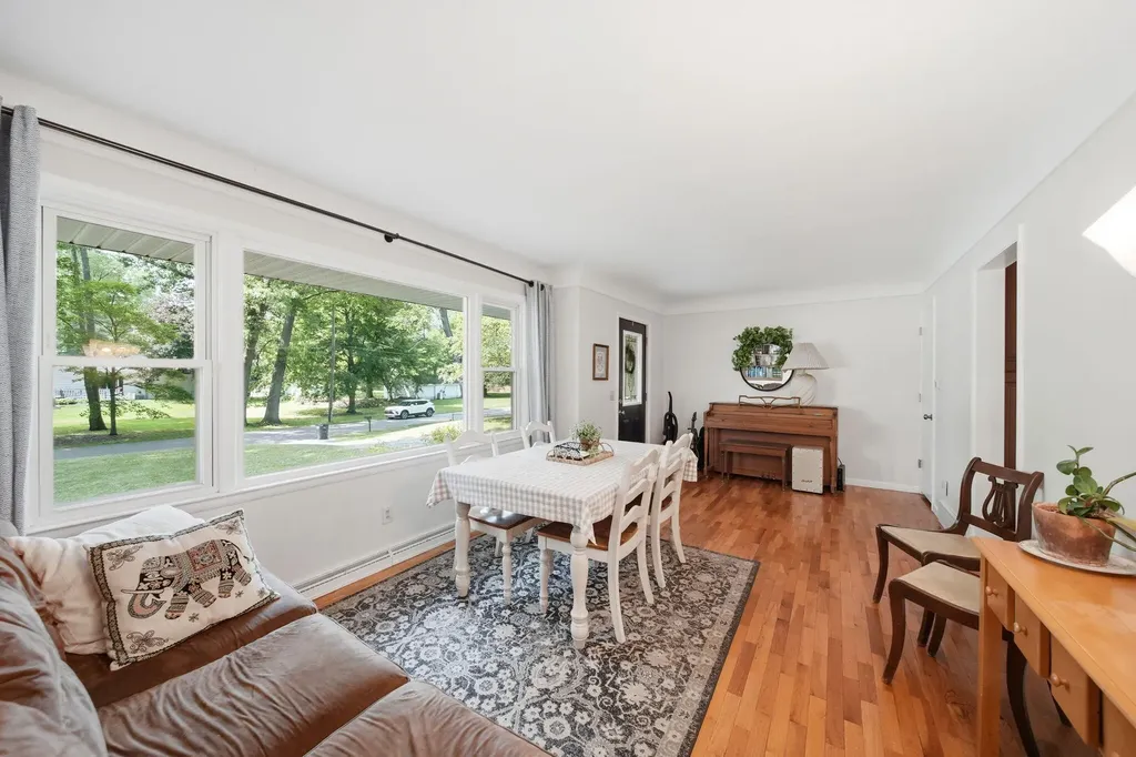 228 Mcconnell Drive Blackman Charter Township MI 49201