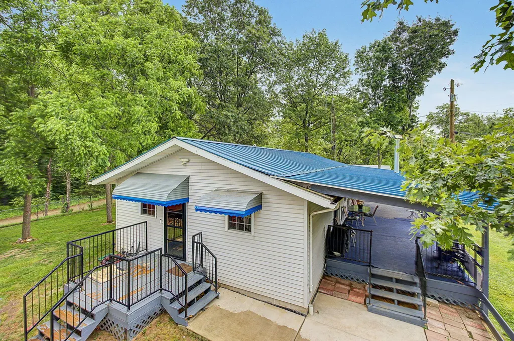 11808 Beech Road Norvell Township MI 49230