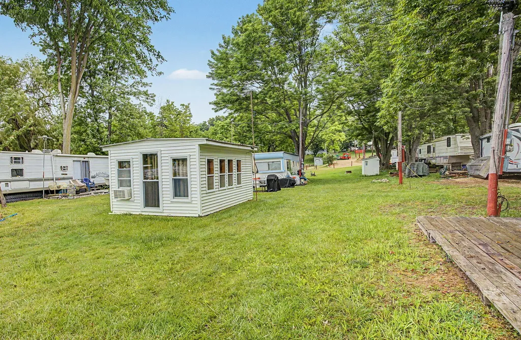 11808 Beech Road Norvell Township MI 49230