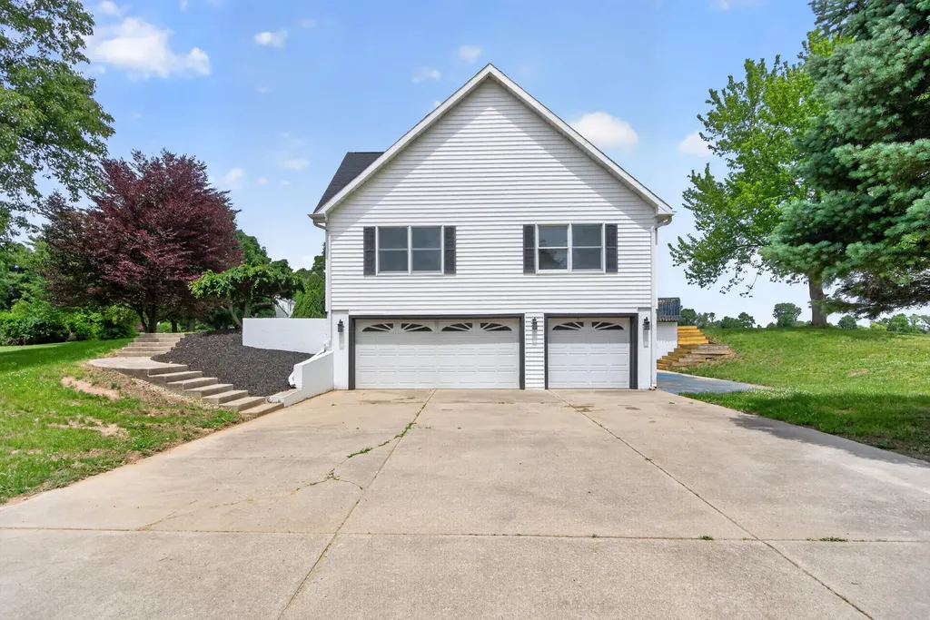 5115 Lansing Avenue Blackman Charter Township MI 49201