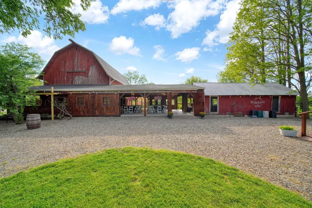 11242 Devereaux Road Parma Township MI 49269