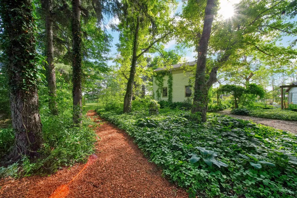 11242 Devereaux Road Parma Township MI 49269