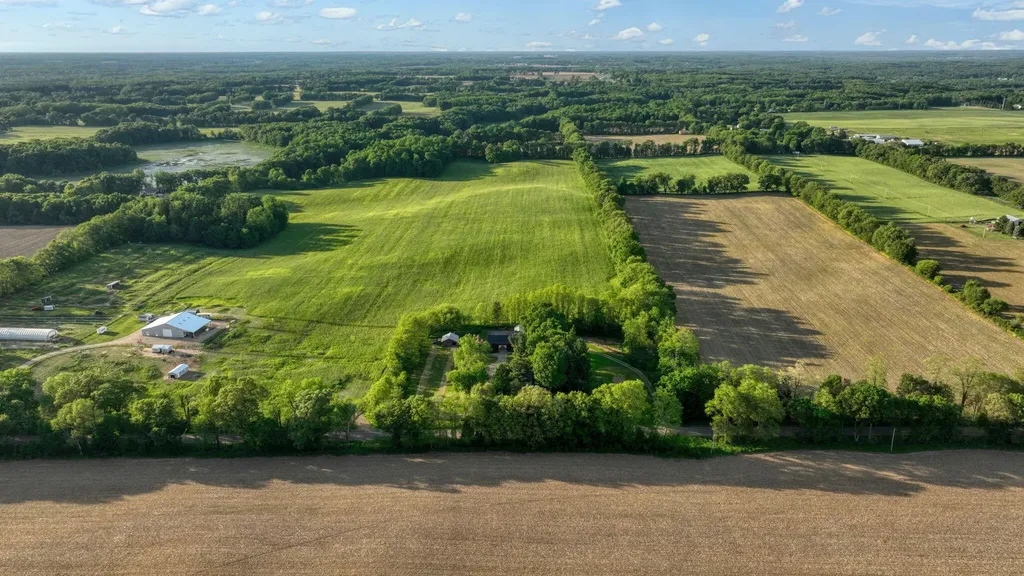 11242 Devereaux Road Parma Township MI 49269