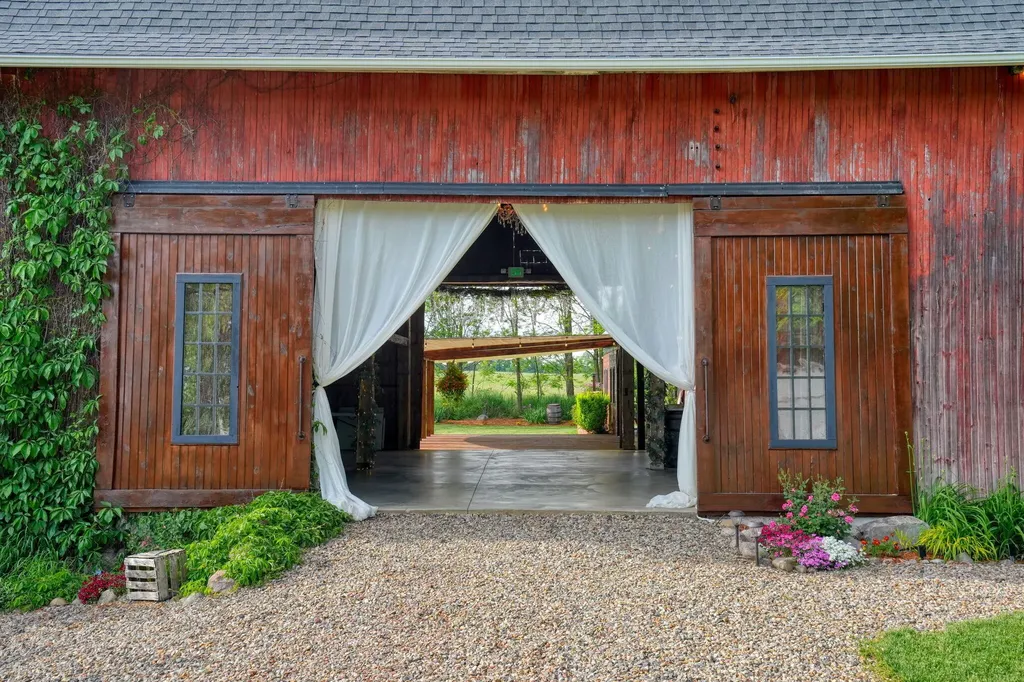 11242 Devereaux Road Parma Township MI 49269