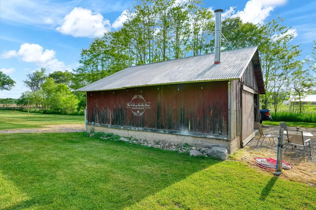 11242 Devereaux Road Parma Township MI 49269