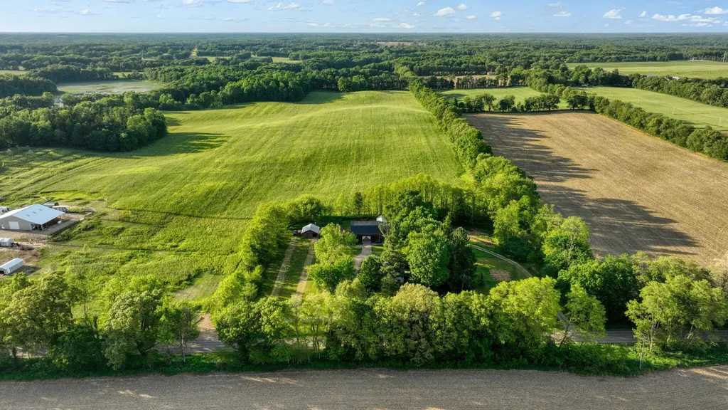 11242 Devereaux Road Parma Township MI 49269
