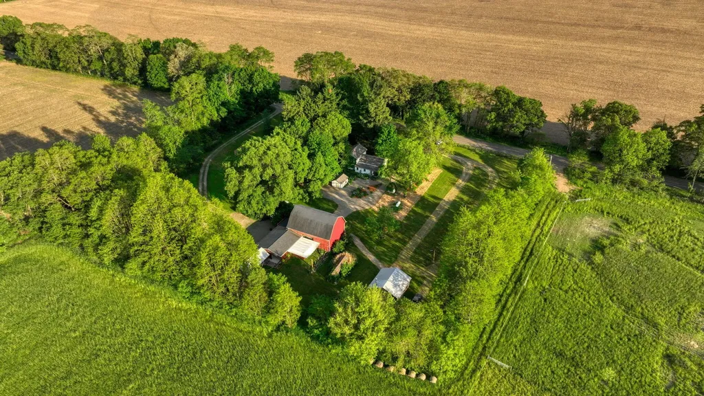 11242 Devereaux Road Parma Township MI 49269