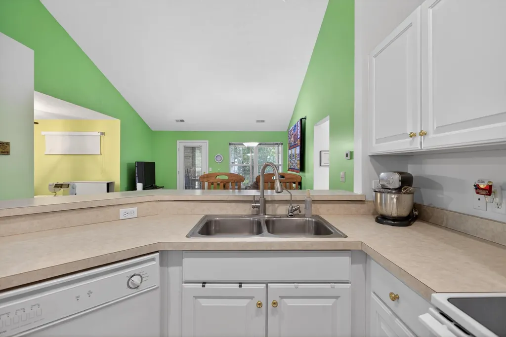 864 W Barrington Circle Summit Township MI 49203