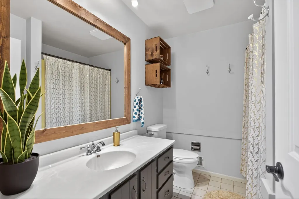 5912 Salabelle Street Summit Township MI 49201