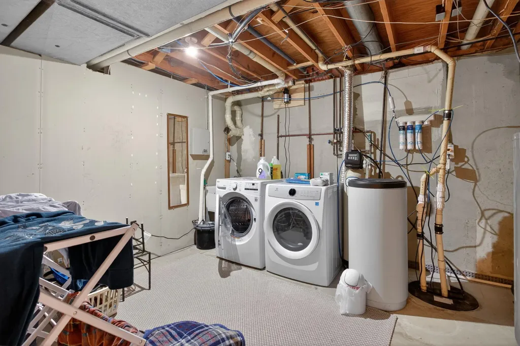 5912 Salabelle Street Summit Township MI 49201