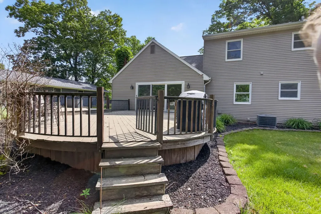 5912 Salabelle Street Summit Township MI 49201