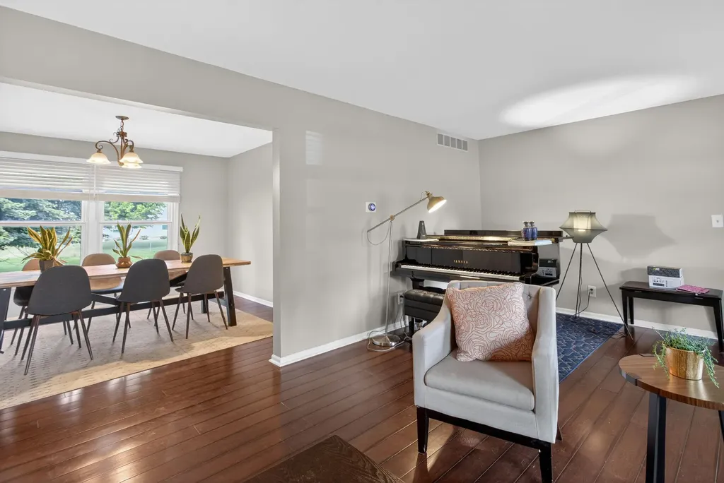 5912 Salabelle Street Summit Township MI 49201