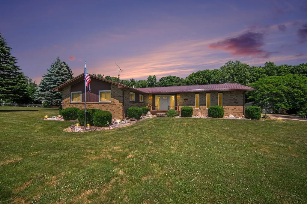 4555 Clinton Road Blackman Charter Township MI 49201